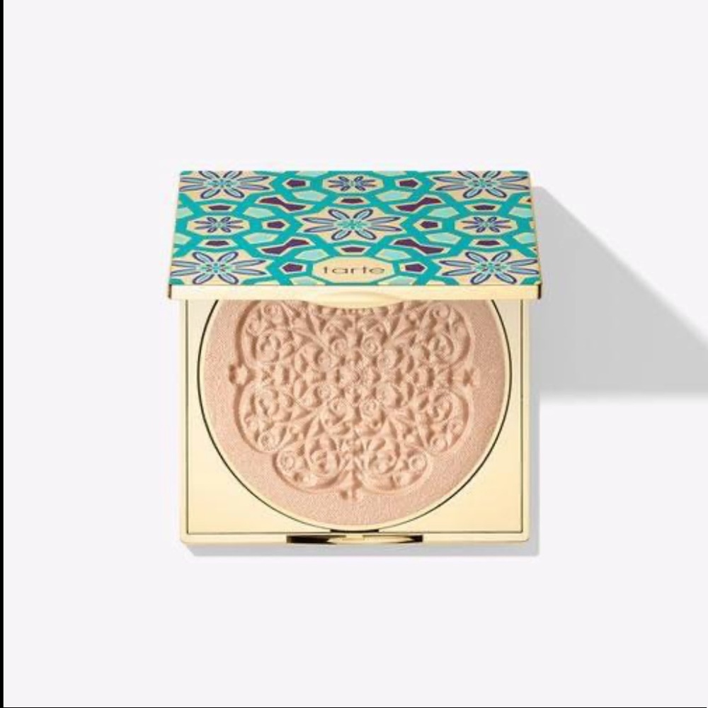 Tarte goddess glow highlighter highlight powder